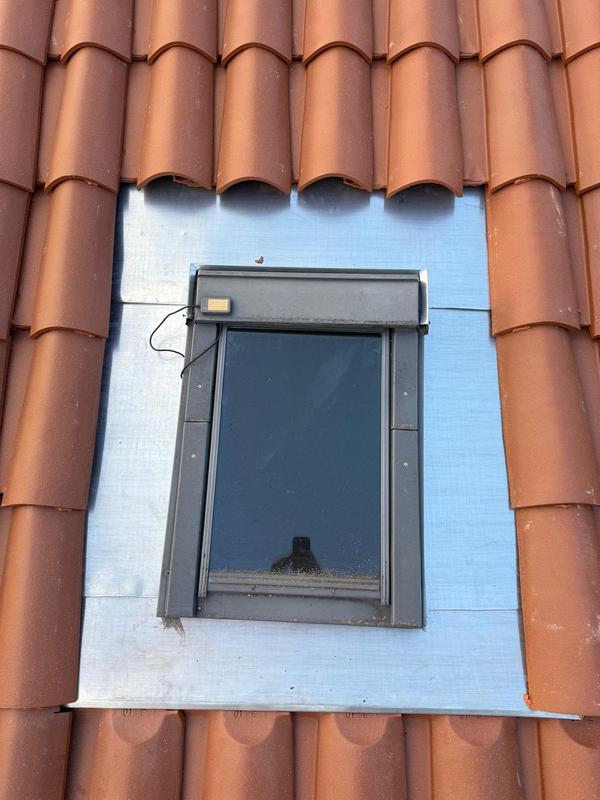 pose de velux à meyzieu couvreur Matray L Fils